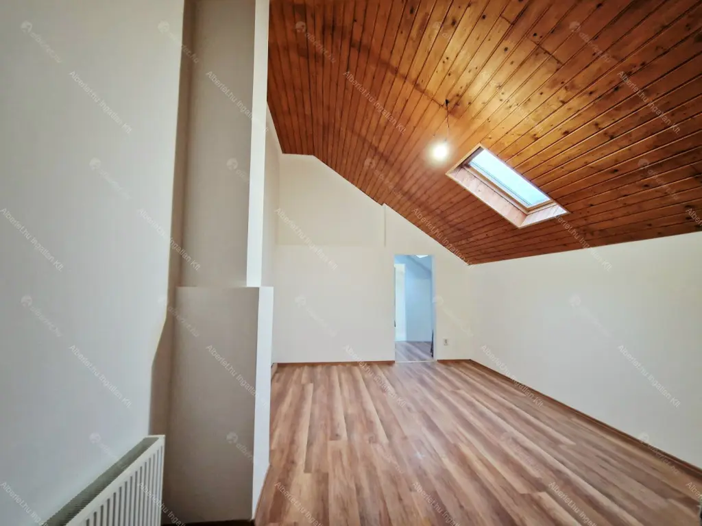 Kiadó albérlet 350000 Ft/hó áron: Budapest, XI. kerület  Kápolna út. Mérete: 108 nm, 3 szobás | Alberlet.hu - 6649950