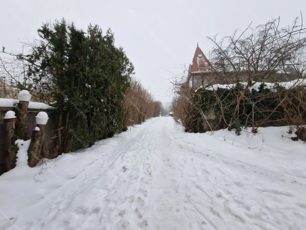 Kiadó albérlet 350000 Ft/hó áron: Budapest, XI. kerület  Kápolna út. Mérete: 108 nm, 3 szobás | Alberlet.hu - 6649975