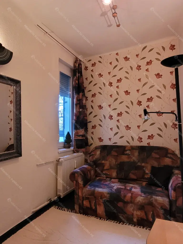 Kiadó albérlet 195000 Ft/hó áron: Budapest, XI. kerület  Karinthy Frigyes út. Mérete: 42 nm, 1 szobás | Alberlet.hu - 6686221