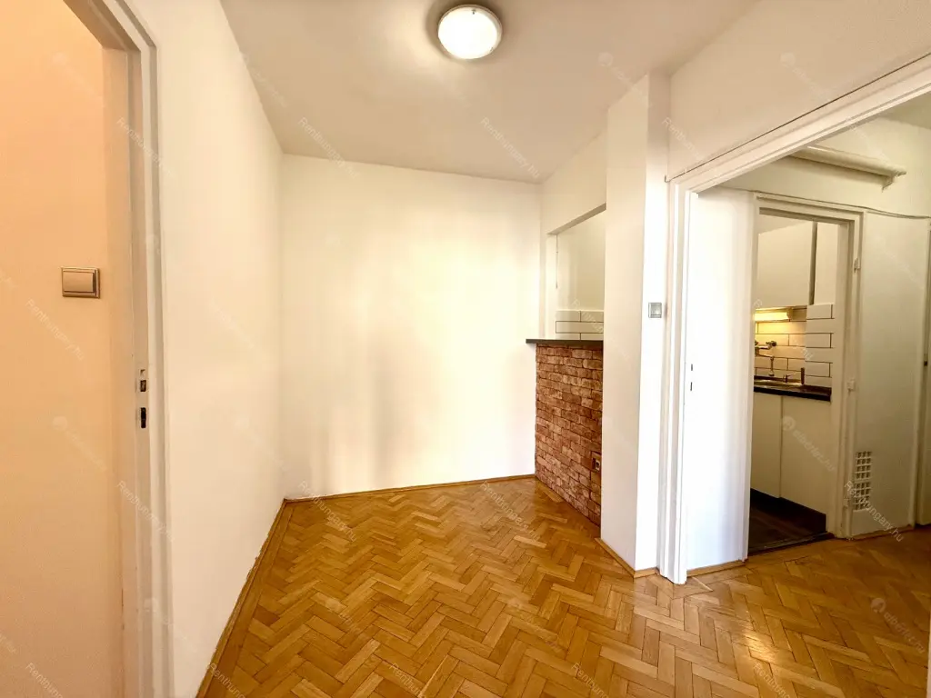 Kiadó albérlet 200000 Ft/hó áron: Budapest, XI. kerület  Karinthy Frigyes út. Mérete: 44 nm, 1 szobás | Alberlet.hu - 6372065