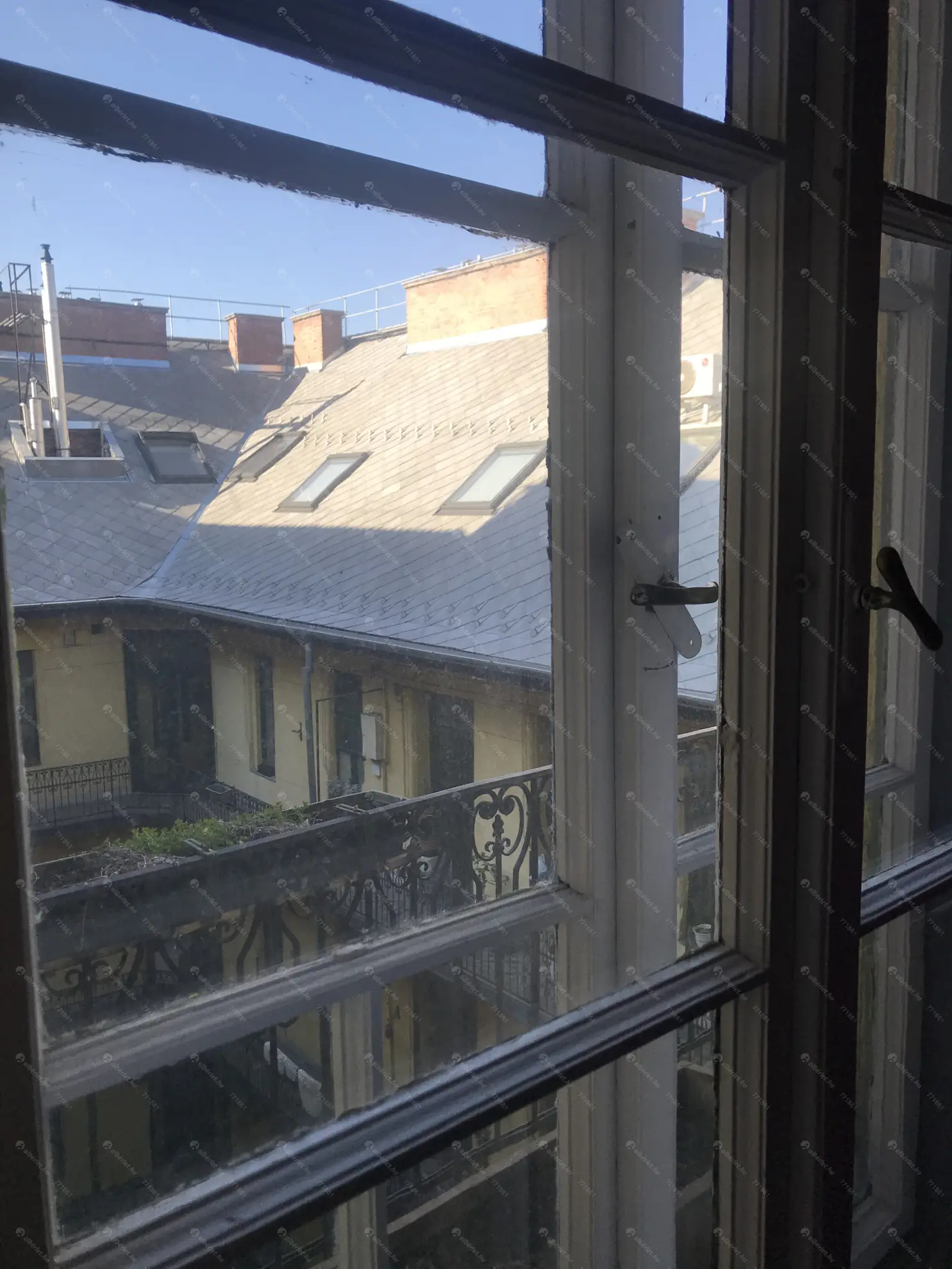 Kiadó albérlet 139000 Ft/hó áron: Budapest, XI. kerület  Karinthy Frigyes út. Mérete: 45 nm, 2 szobás | Alberlet.hu - 6599139