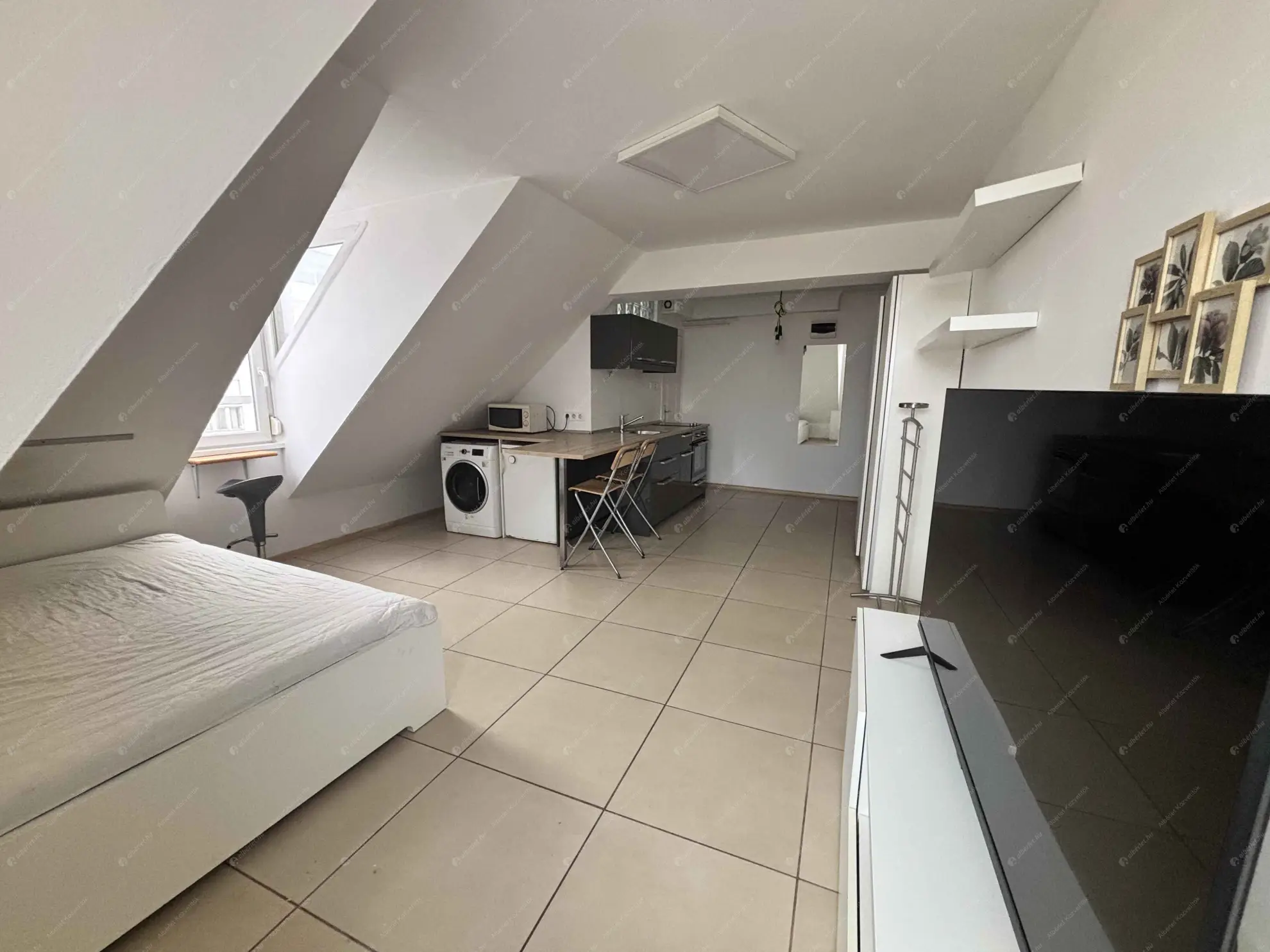 Kiadó albérlet 200000 Ft/hó áron: Budapest, XI. kerület  Karolina út. Mérete: 32 nm, 1 szobás | Alberlet.hu - 6628189