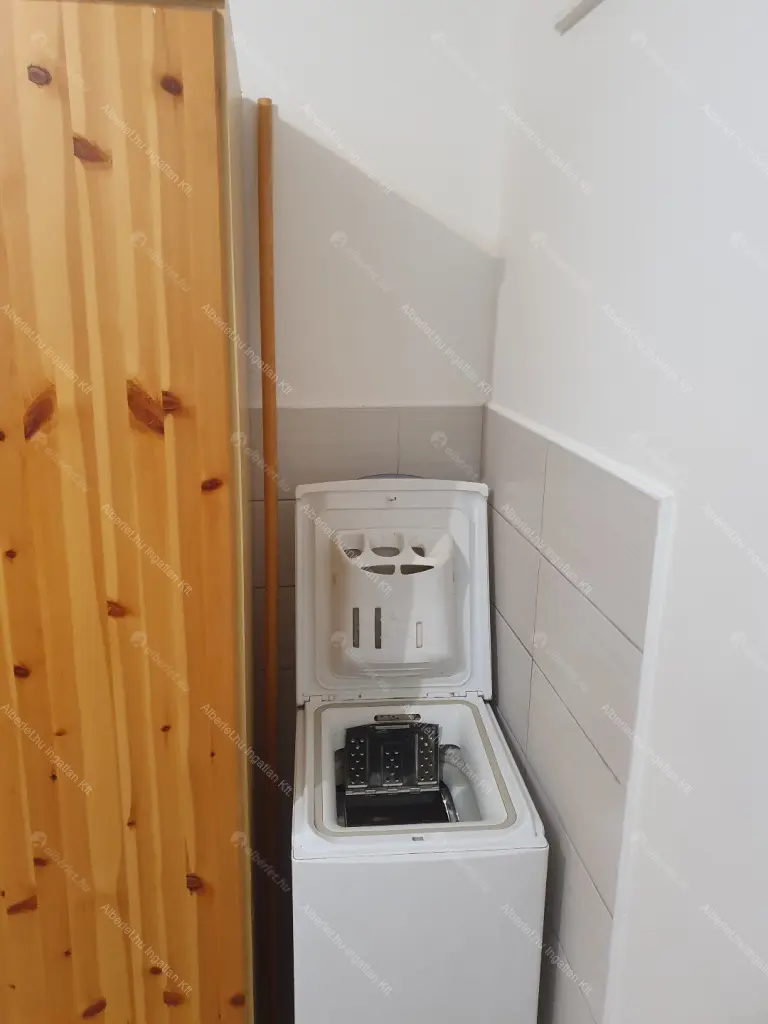 Kiadó albérlet 210000 Ft/hó áron: Budapest, XI. kerület  Karolina út. Mérete: 48 nm, 2 szobás | Alberlet.hu - 6671719