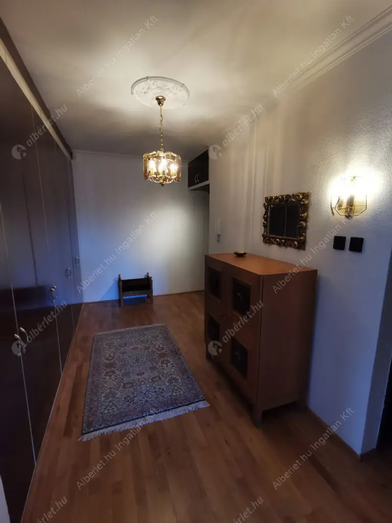 Kiadó albérlet 690000 Ft/hó áron: Budapest, XI. kerület  Kelenhegyi út. Mérete: 113 nm, 5 szobás | Alberlet.hu - 6591670