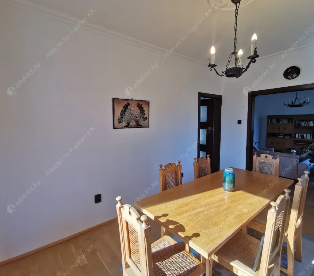 Kiadó albérlet 690000 Ft/hó áron: Budapest, XI. kerület  Kelenhegyi út. Mérete: 113 nm, 5 szobás | Alberlet.hu - 6630675