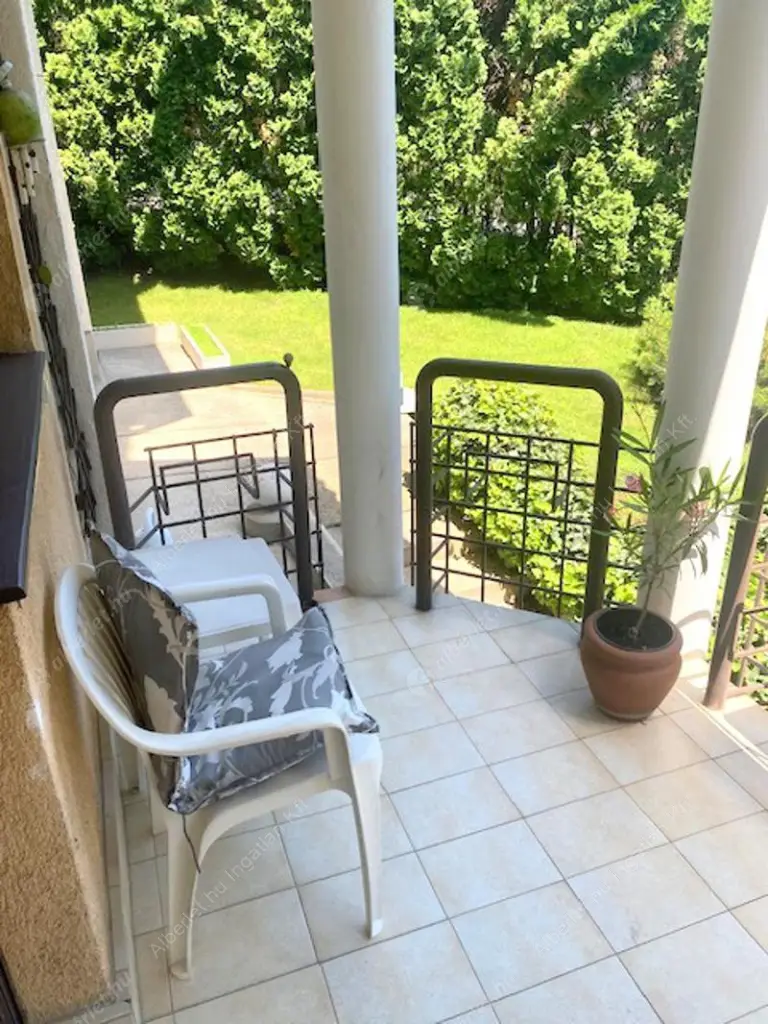 Kiadó albérlet 690000 Ft/hó áron: Budapest, XI. kerület  Kelenhegyi út. Mérete: 113 nm, 5 szobás | Alberlet.hu - 6630697