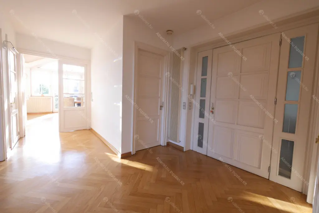 Kiadó albérlet 995000 Ft/hó áron: Budapest, XI. kerület  Kelenhegyi út. Mérete: 141 nm, 5 szobás | Alberlet.hu - 6682280