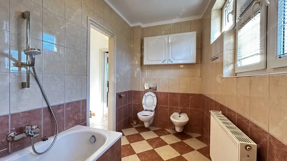 Kiadó albérlet 575000 Ft/hó áron: Budapest, XI. kerület  Kézdiszentlélek utca. Mérete: 112 nm, 4 szobás | Alberlet.hu - 6626238