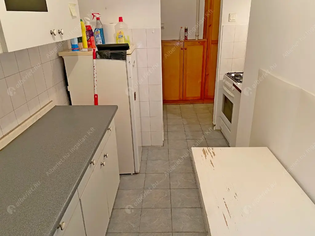 Kiadó albérlet 180000 Ft/hó áron: Budapest, XI. kerület  Kisköre tér. Mérete: 34 nm, 1 szobás | Alberlet.hu - 6587707