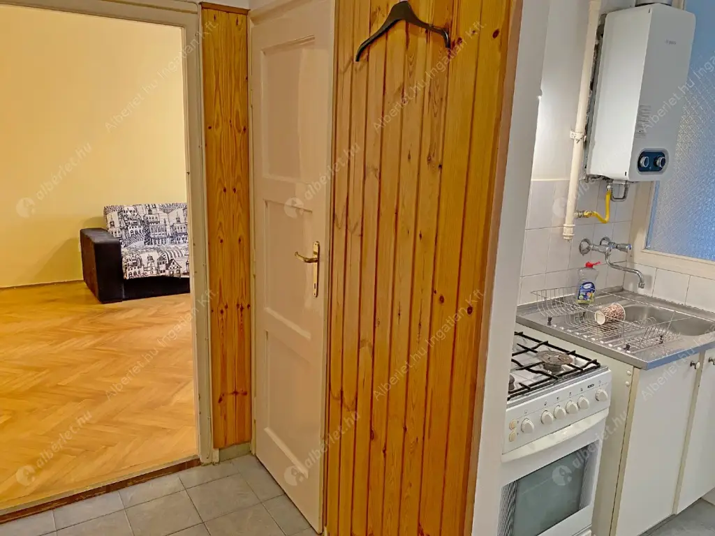 Kiadó albérlet 180000 Ft/hó áron: Budapest, XI. kerület  Kisköre tér. Mérete: 34 nm, 1 szobás | Alberlet.hu - 6587709