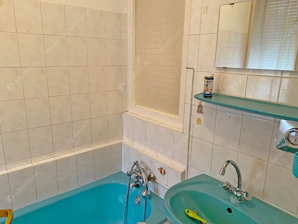 Kiadó albérlet 180000 Ft/hó áron: Budapest, XI. kerület  Kisköre tér. Mérete: 34 nm, 1 szobás | Alberlet.hu - 6587711