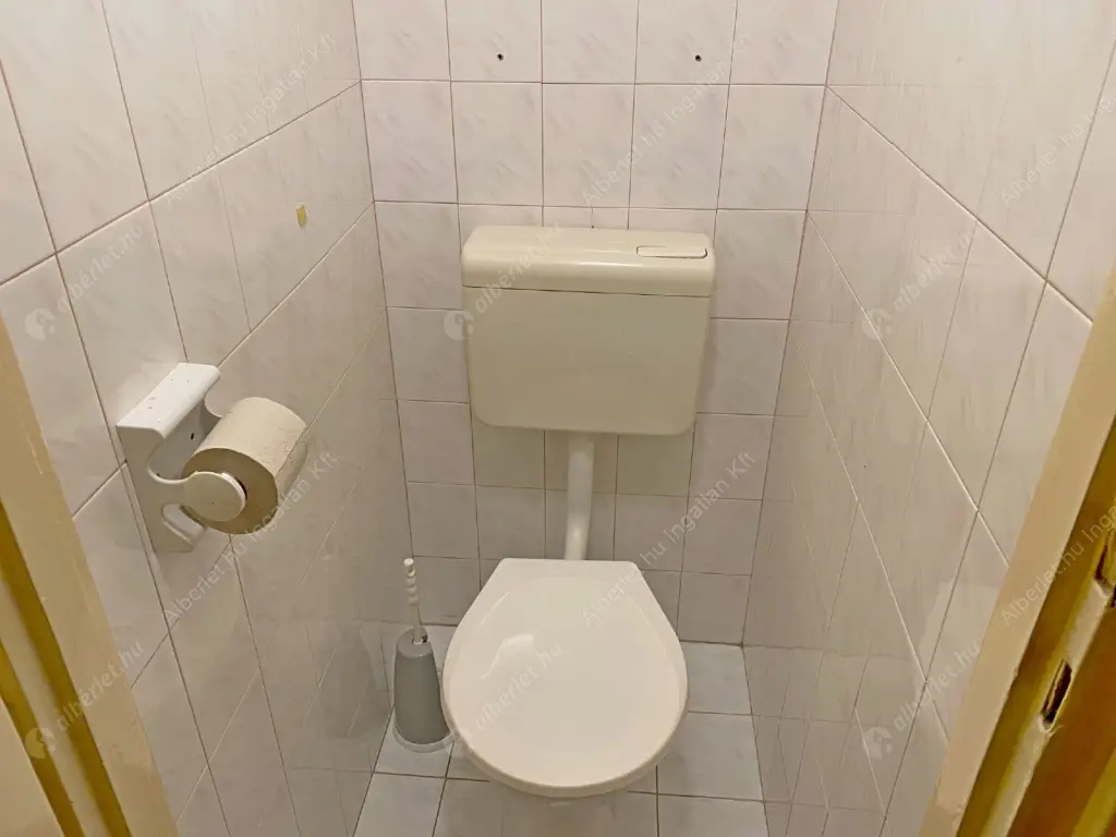 Kiadó albérlet 180000 Ft/hó áron: Budapest, XI. kerület  Kisköre tér. Mérete: 34 nm, 1 szobás | Alberlet.hu - 6587713