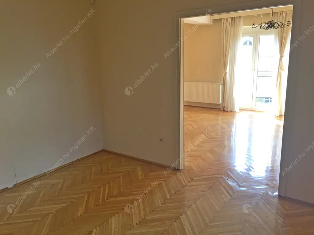 Kiadó albérlet 300000 Ft/hó áron: Budapest, XI. kerület  Köbölkút utca. Mérete: 65 nm, 2 szobás | Alberlet.hu - 6048319