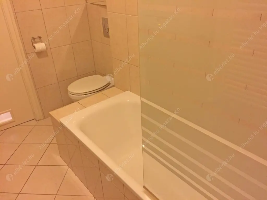 Kiadó albérlet 300000 Ft/hó áron: Budapest, XI. kerület  Köbölkút utca. Mérete: 65 nm, 2 szobás | Alberlet.hu - 6048331