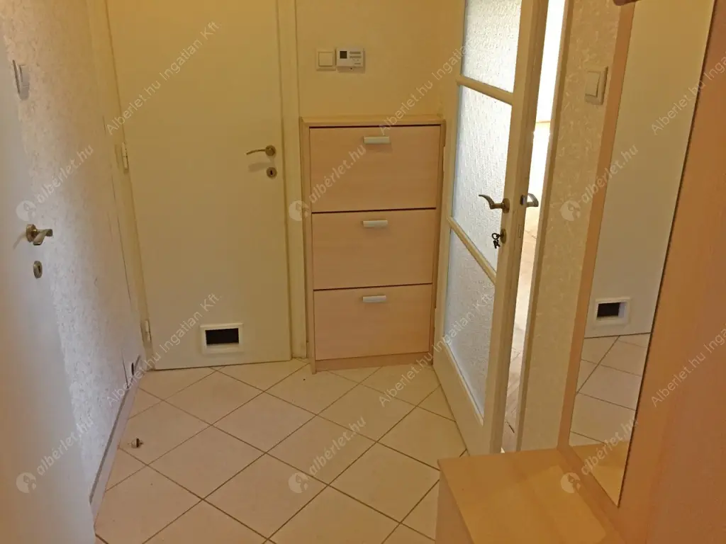 Kiadó albérlet 300000 Ft/hó áron: Budapest, XI. kerület  Köbölkút utca. Mérete: 65 nm, 2 szobás | Alberlet.hu - 6048334