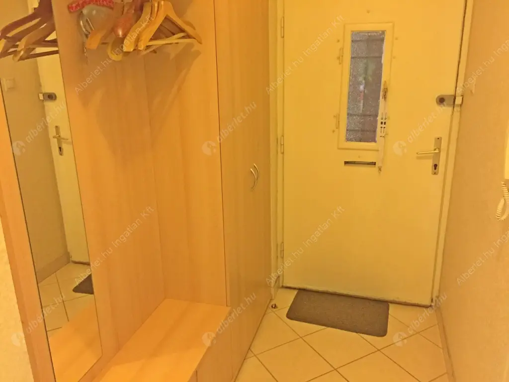 Kiadó albérlet 300000 Ft/hó áron: Budapest, XI. kerület  Köbölkút utca. Mérete: 65 nm, 2 szobás | Alberlet.hu - 6048335