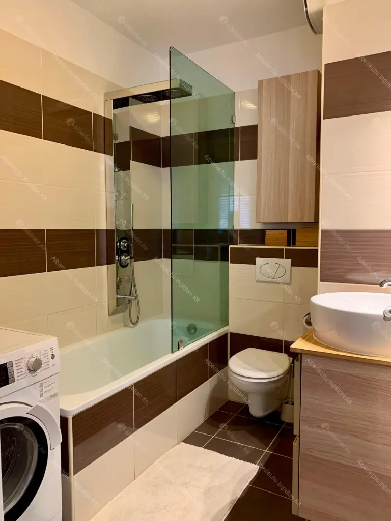 Kiadó albérlet 275000 Ft/hó áron: Budapest, XI. kerület  Kondorosi út. Mérete: 48 nm, 2 szobás | Alberlet.hu - 6679316