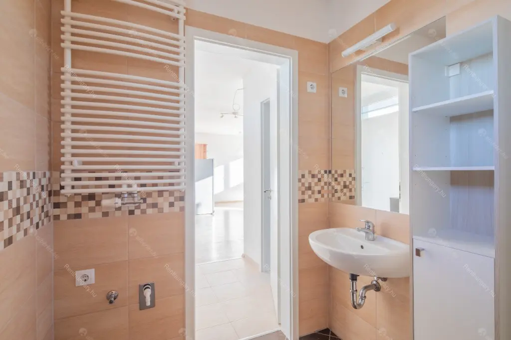 Kiadó albérlet 280000 Ft/hó áron: Budapest, XI. kerület  Kondorosi út. Mérete: 48 nm, 2 szobás | Alberlet.hu - 6686842