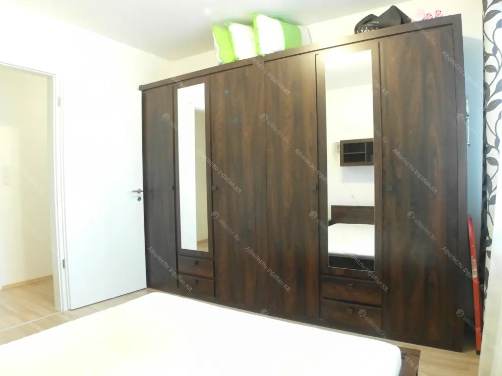 Kiadó albérlet 400000 Ft/hó áron: Budapest, XI. kerület  Kondorosi út. Mérete: 83 nm, 3 szobás | Alberlet.hu - 6641628