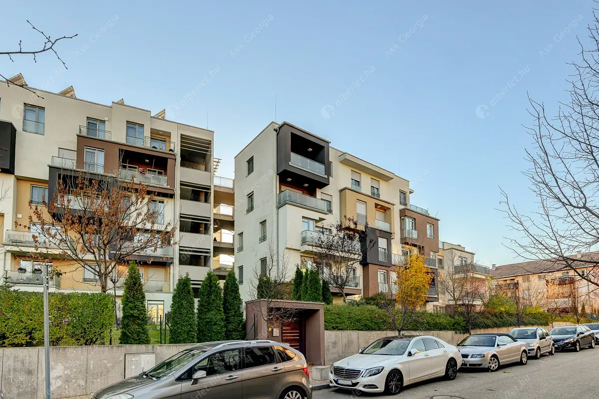 Kiadó albérlet 300000 Ft/hó áron: Budapest, XI. kerület  Körtevirág utca. Mérete: 44 nm, 2 szobás | Alberlet.hu - 6575812