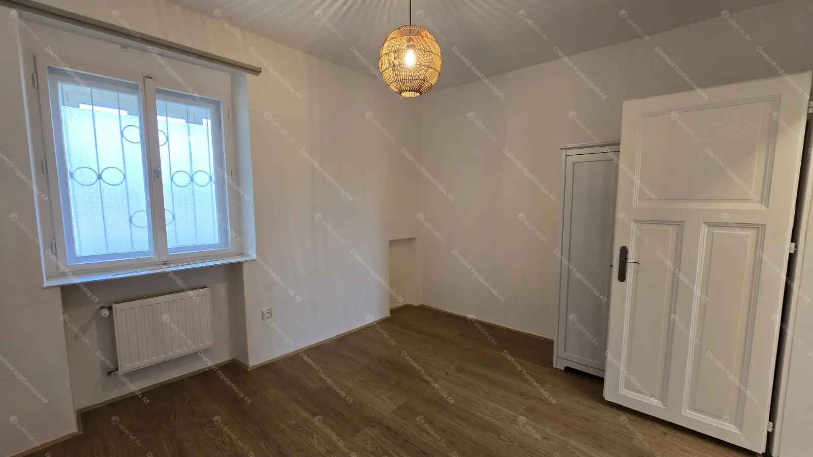 Kiadó albérlet 300000 Ft/hó áron: Budapest, XI. kerület  Kosztolányi Dezső tér. Mérete: 54 nm, 2 szobás | Alberlet.hu - 6681514