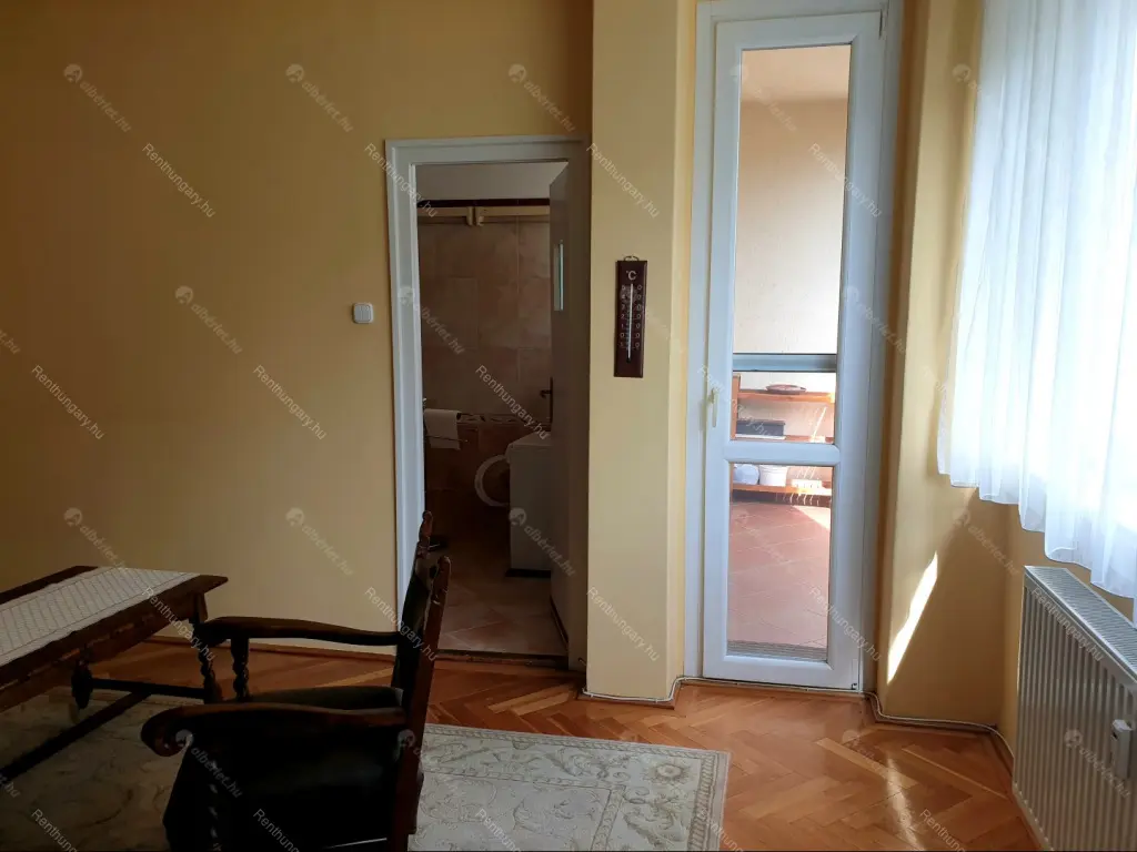 Kiadó albérlet 280000 Ft/hó áron: Budapest, XI. kerület  Lágymányosi utca. Mérete: 54 nm, 1 szobás | Alberlet.hu - 5925800