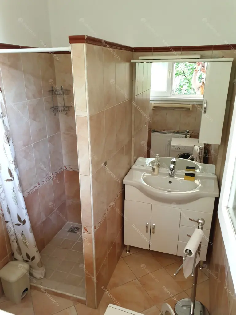 Kiadó albérlet 280000 Ft/hó áron: Budapest, XI. kerület  Lágymányosi utca. Mérete: 54 nm, 1 szobás | Alberlet.hu - 5925820