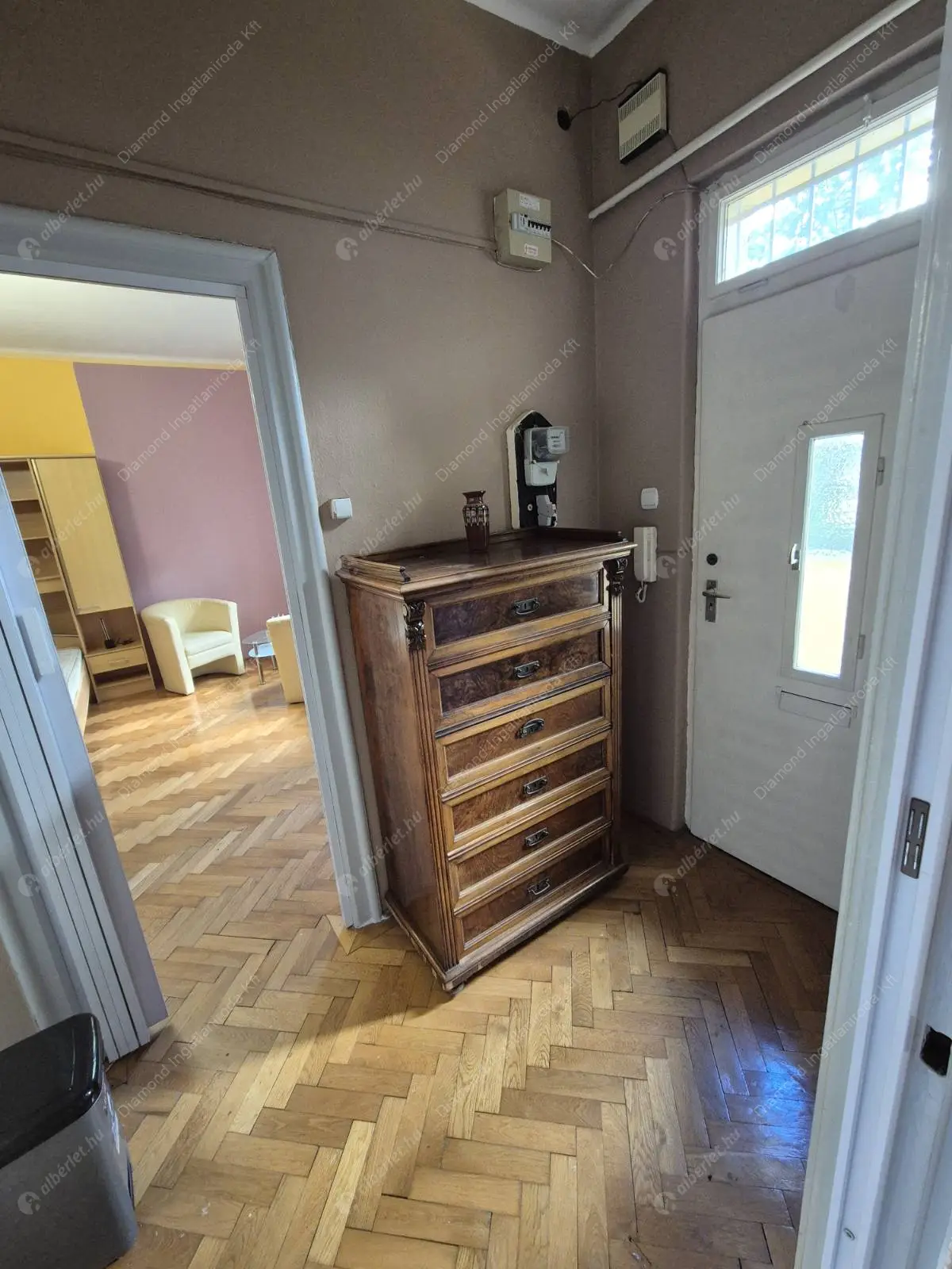 Kiadó albérlet 210000 Ft/hó áron: Budapest, XI. kerület  Lágymányosi utca. Mérete: 55 nm, 2 szobás | Alberlet.hu - 6532746
