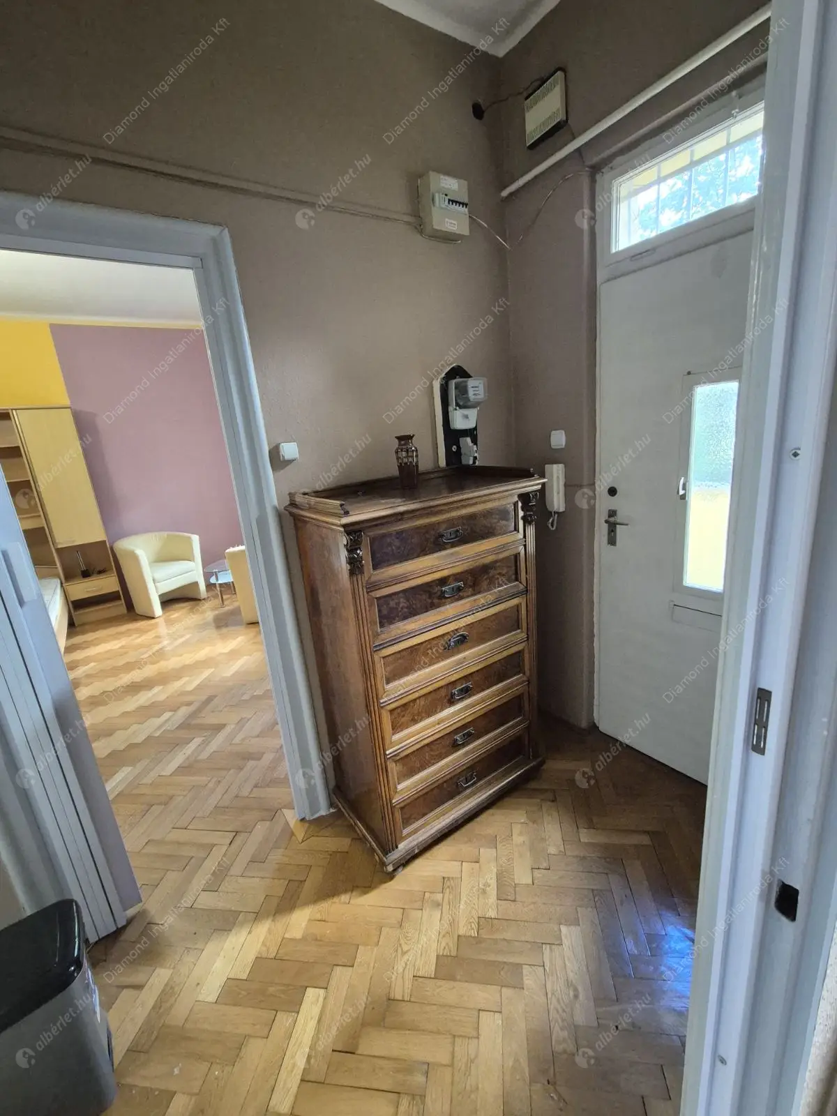 Kiadó albérlet 210000 Ft/hó áron: Budapest, XI. kerület  Lágymányosi utca. Mérete: 55 nm, 2 szobás | Alberlet.hu - 6532747