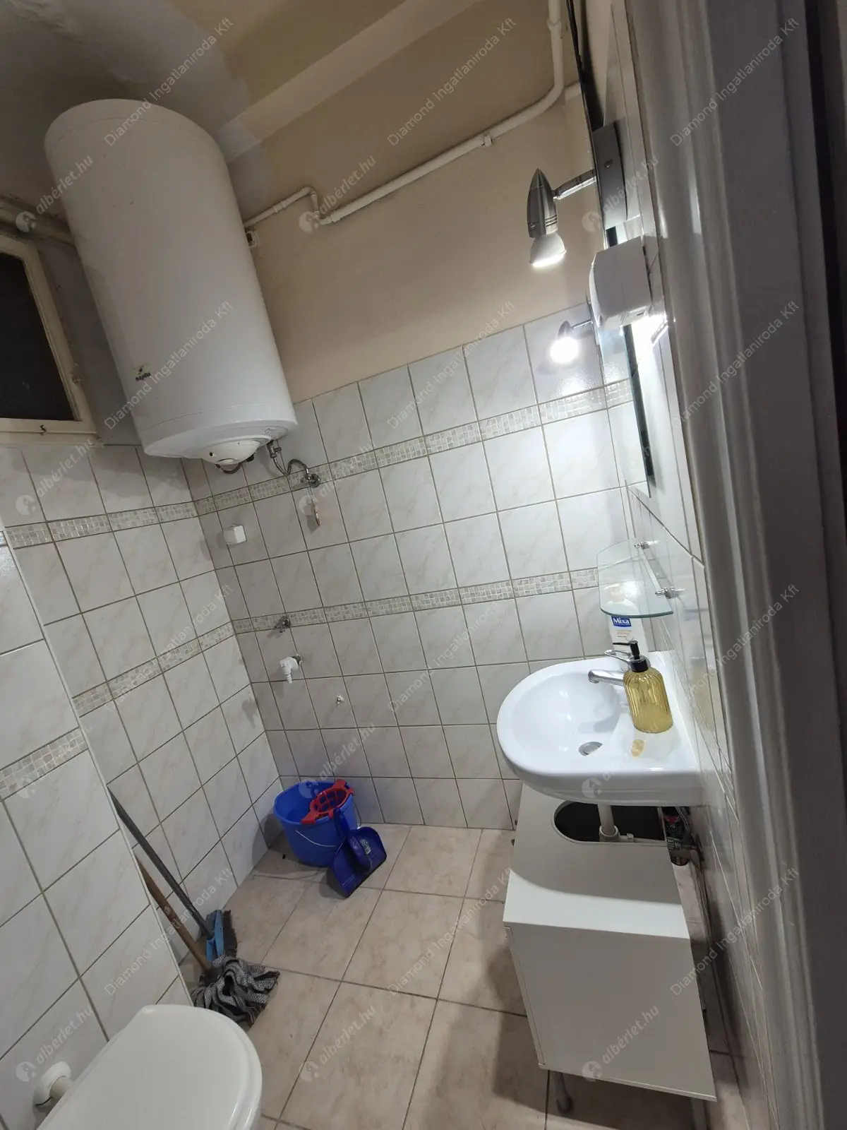 Kiadó albérlet 210000 Ft/hó áron: Budapest, XI. kerület  Lágymányosi utca. Mérete: 55 nm, 2 szobás | Alberlet.hu - 6532795