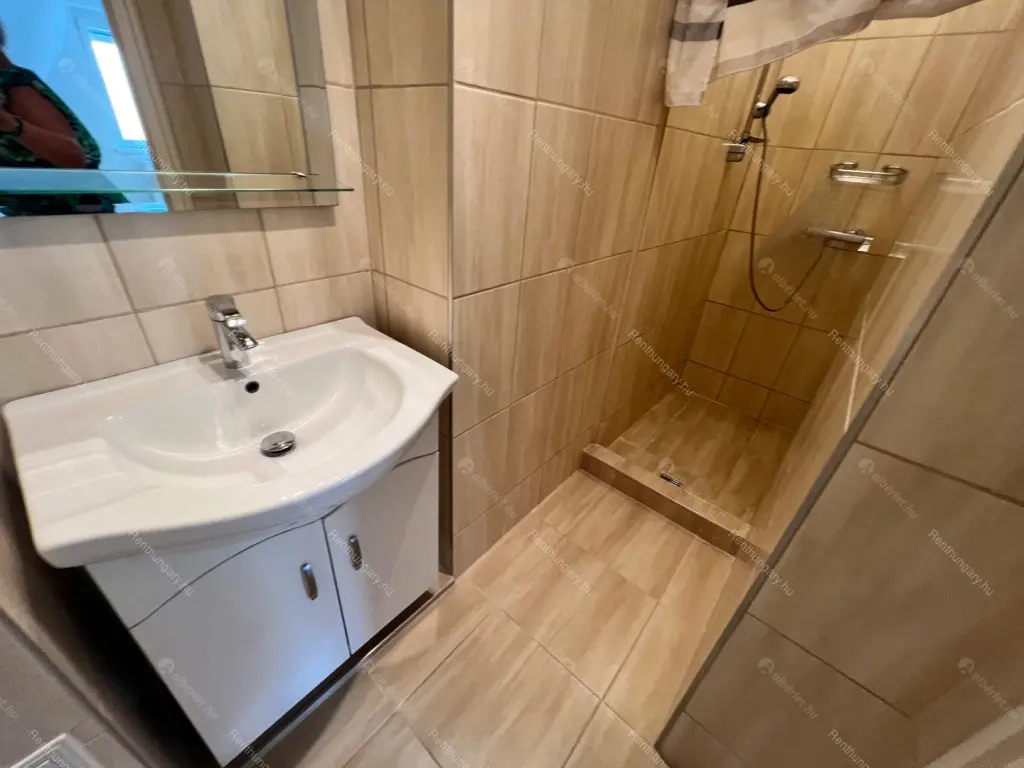 Kiadó albérlet 370000 Ft/hó áron: Budapest, XI. kerület  Lágymányosi utca. Mérete: 72 nm, 3 szobás | Alberlet.hu - 6682992