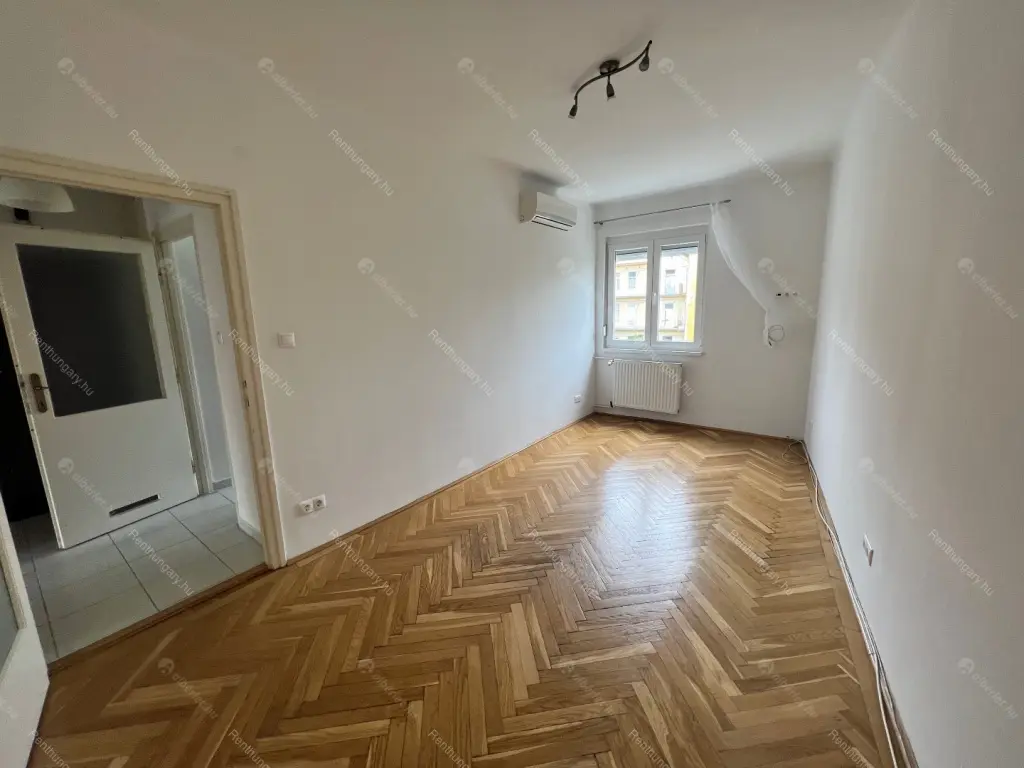 Kiadó albérlet 360000 Ft/hó áron: Budapest, XI. kerület  Lágymányosi utca. Mérete: 72 nm, 3 szobás | Alberlet.hu - 6708524