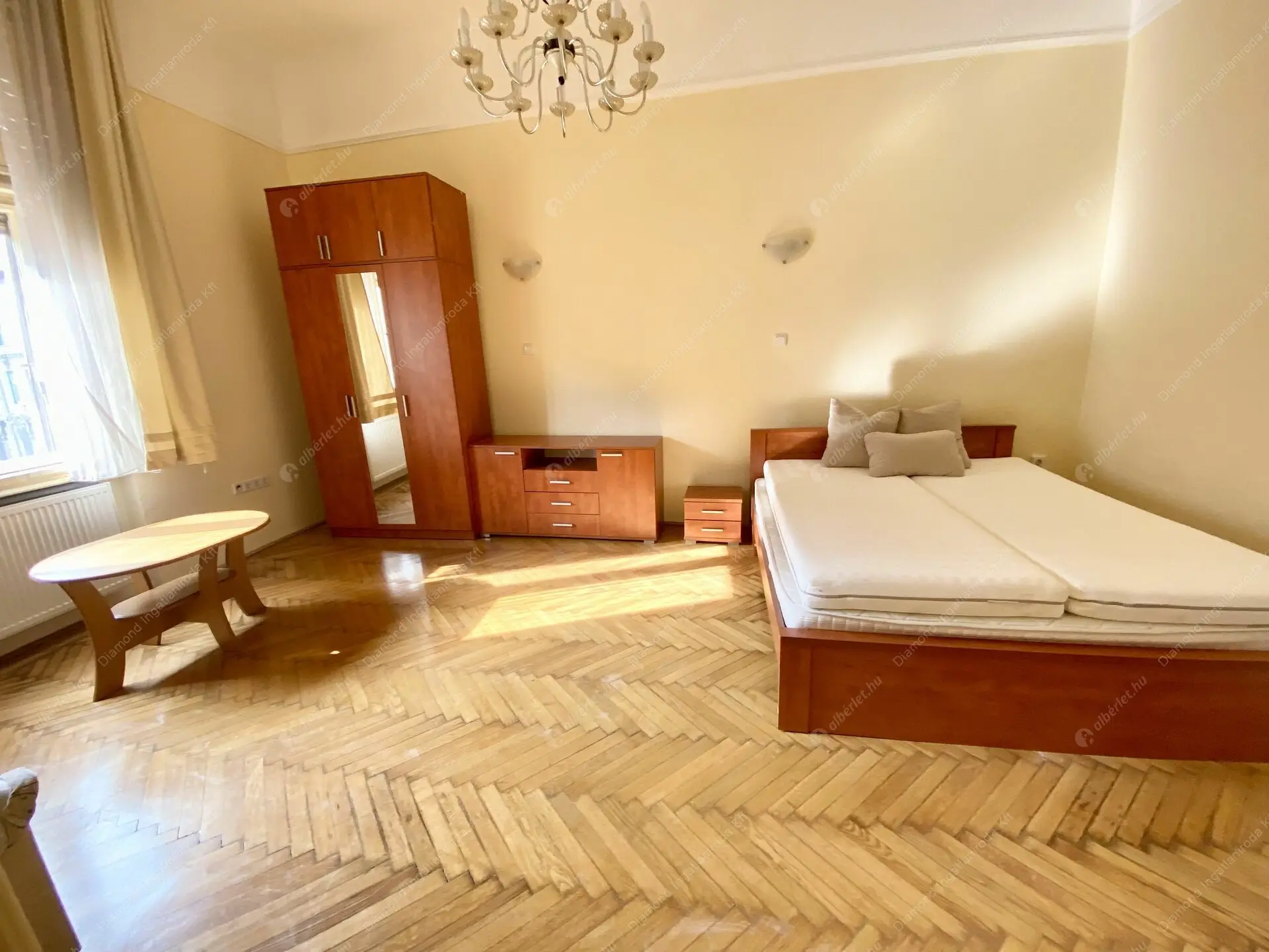 Kiadó albérlet 260000 Ft/hó áron: Budapest, XI. kerület  Lágymányosi utca. Mérete: 75 nm, 2 szobás | Alberlet.hu - 5997935