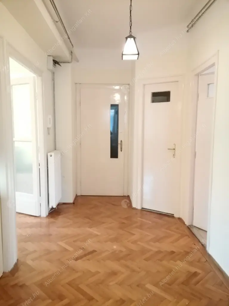 Kiadó albérlet 340000 Ft/hó áron: Budapest, XI. kerület  Laufenauer utca. Mérete: 86 nm, 2 szobás | Alberlet.hu - 6519792