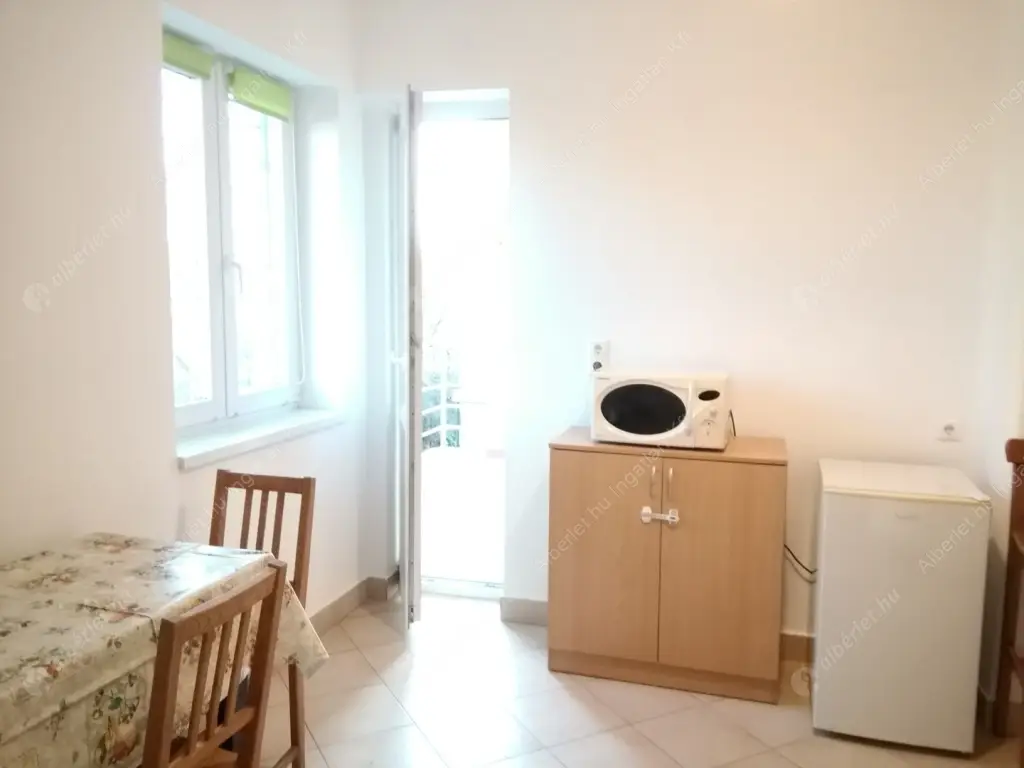 Kiadó albérlet 340000 Ft/hó áron: Budapest, XI. kerület  Laufenauer utca. Mérete: 86 nm, 2 szobás | Alberlet.hu - 6519796