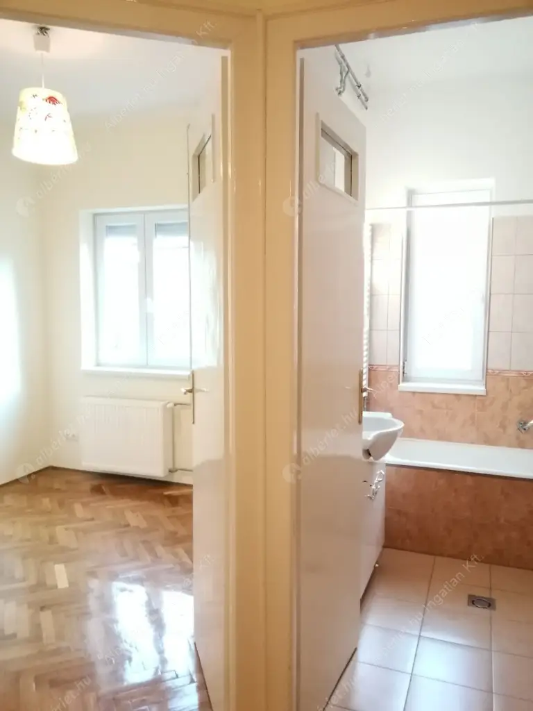 Kiadó albérlet 340000 Ft/hó áron: Budapest, XI. kerület  Laufenauer utca. Mérete: 86 nm, 2 szobás | Alberlet.hu - 6625425