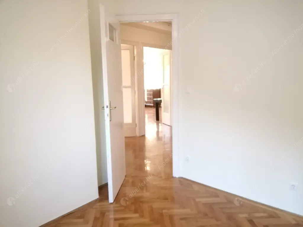 Kiadó albérlet 340000 Ft/hó áron: Budapest, XI. kerület  Laufenauer utca. Mérete: 86 nm, 2 szobás | Alberlet.hu - 6625428