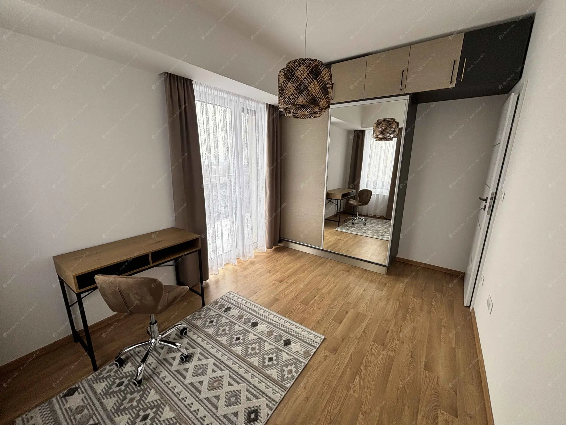 Kiadó albérlet 500000 Ft/hó áron: Budapest, XI. kerület  Madárhegyi út. Mérete: 70 nm, 3 szobás | Alberlet.hu - 6631407