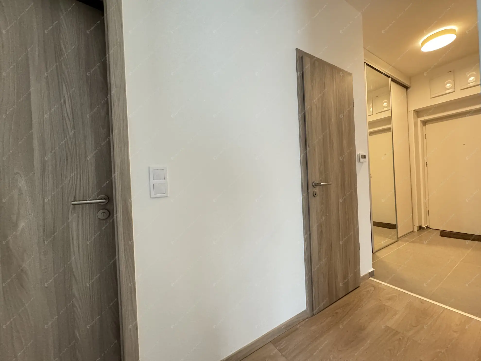 Kiadó albérlet 350000 Ft/hó áron: Budapest, XI. kerület  Maléter Pál utca. Mérete: 70 nm, 3 szobás | Alberlet.hu - 6595494