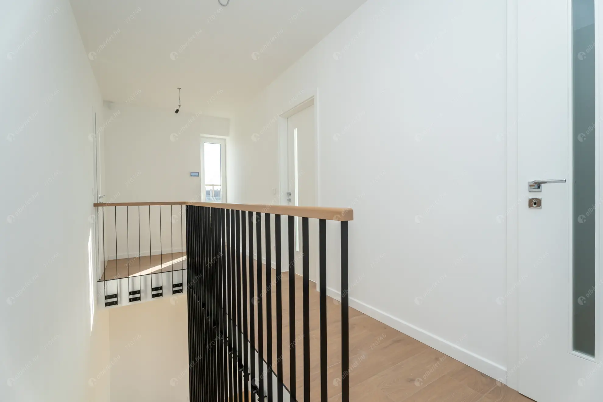 Kiadó albérlet 632000 Ft/hó áron: Budapest, XI. kerület  Medvetalp utca. Mérete: 112 nm, 5 szobás | Alberlet.hu - 6577803