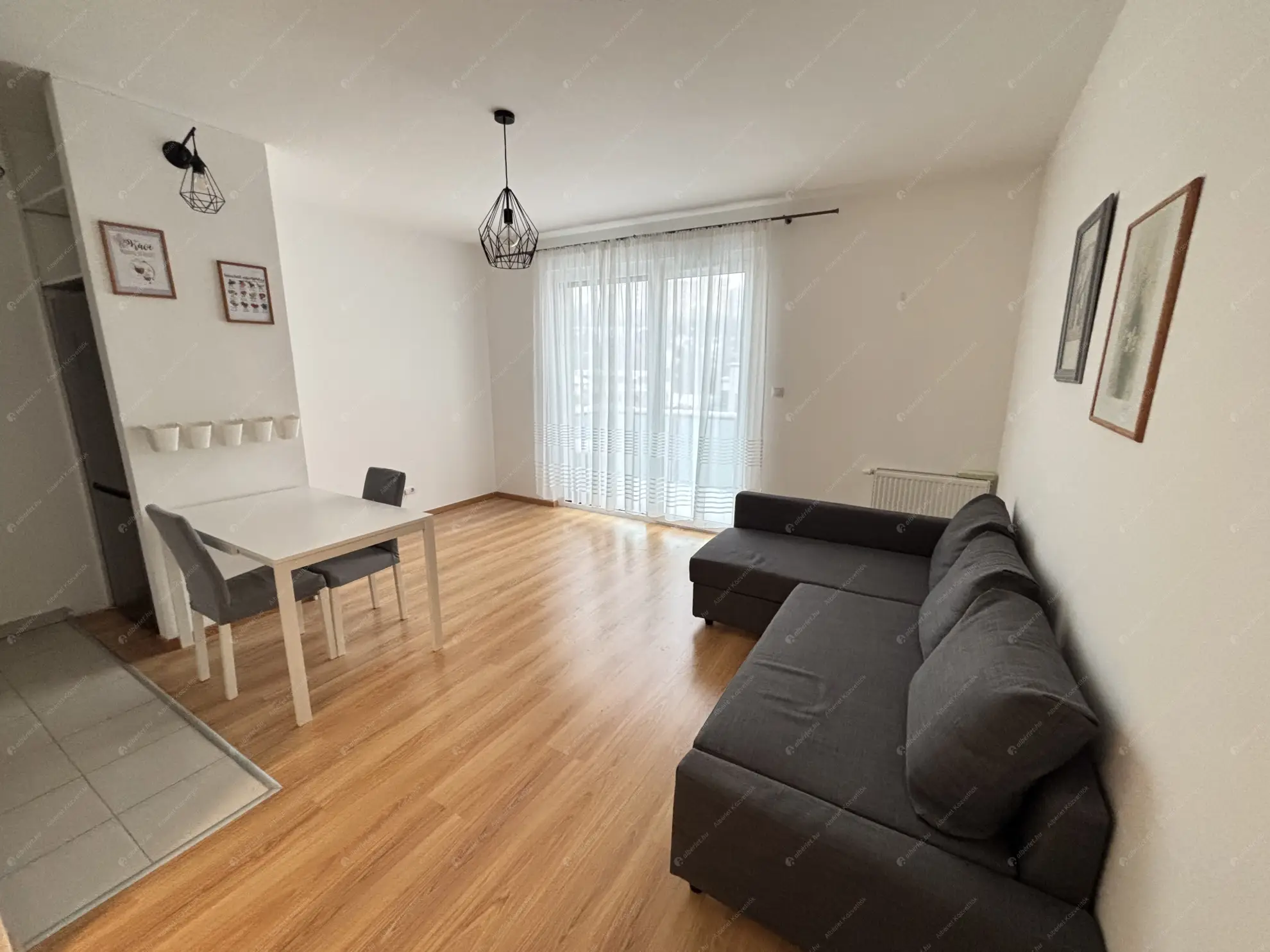 Kiadó albérlet 240000 Ft/hó áron: Budapest, XI. kerület  Medvetalp utca. Mérete: 32 nm, 1 szobás | Alberlet.hu - 6624500