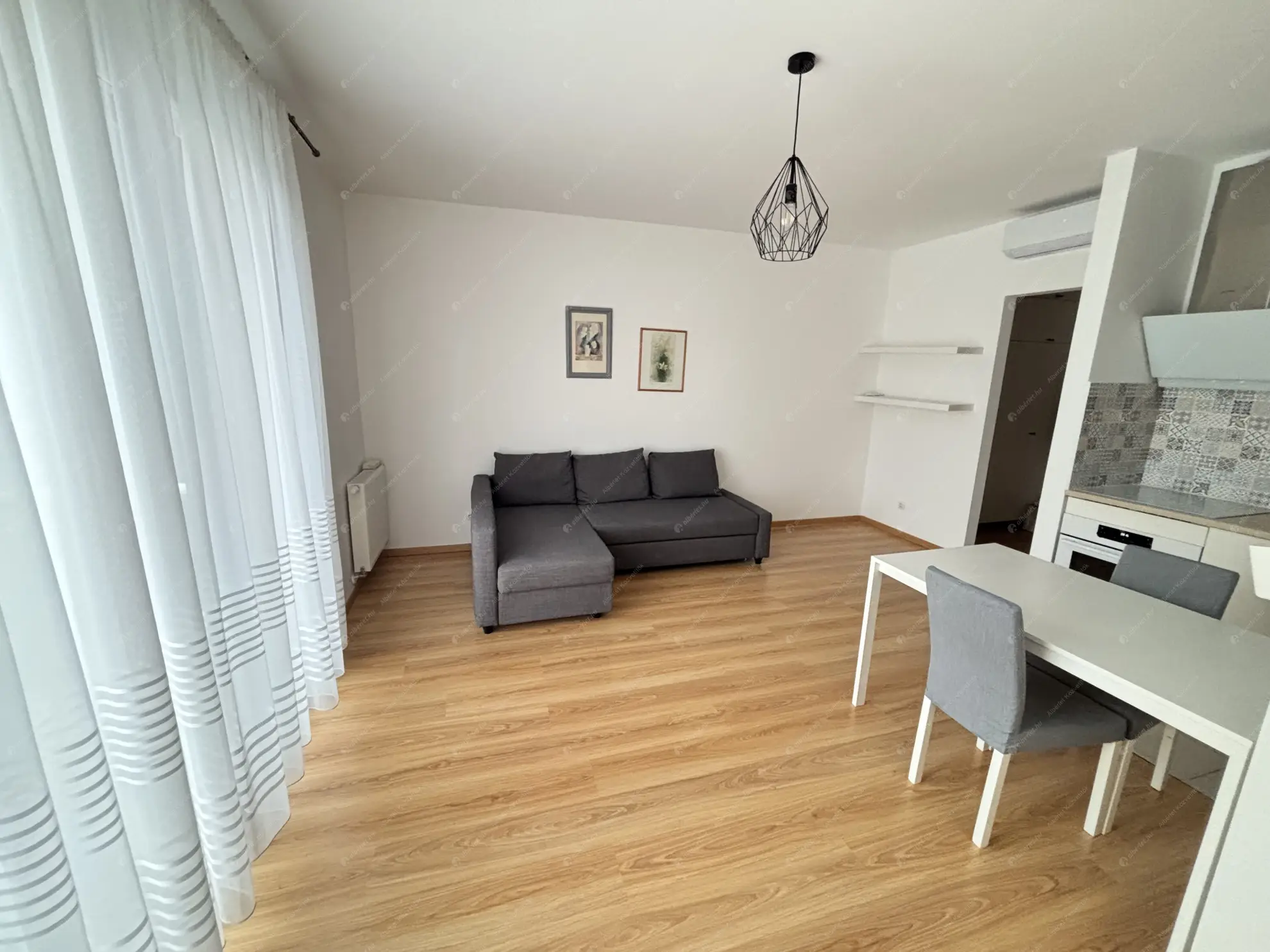 Kiadó albérlet 240000 Ft/hó áron: Budapest, XI. kerület  Medvetalp utca. Mérete: 32 nm, 1 szobás | Alberlet.hu - 6624505