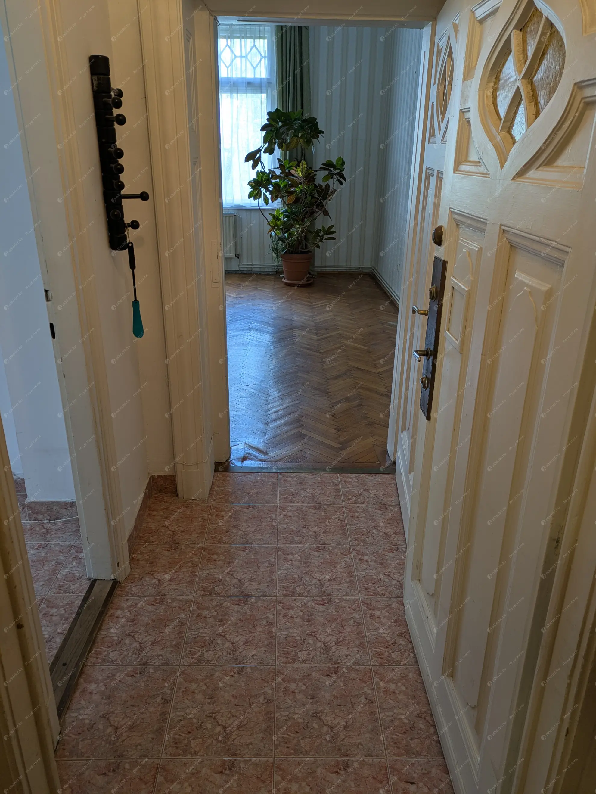 Kiadó albérlet 200000 Ft/hó áron: Budapest, XI. kerület  Ménesi út. Mérete: 50 nm, 1 szobás | Alberlet.hu - 6584766