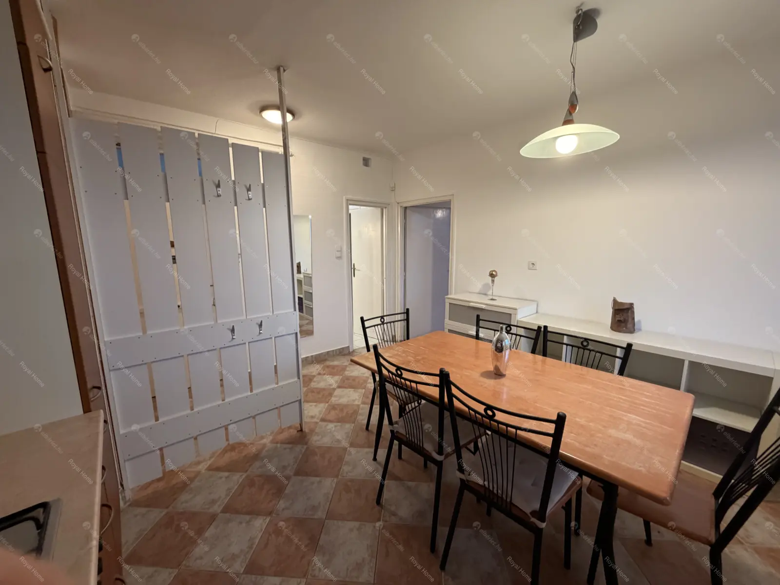 Kiadó albérlet 280000 Ft/hó áron: Budapest, XI. kerület  Ménesi út. Mérete: 54 nm, 2 szobás | Alberlet.hu - 6658103