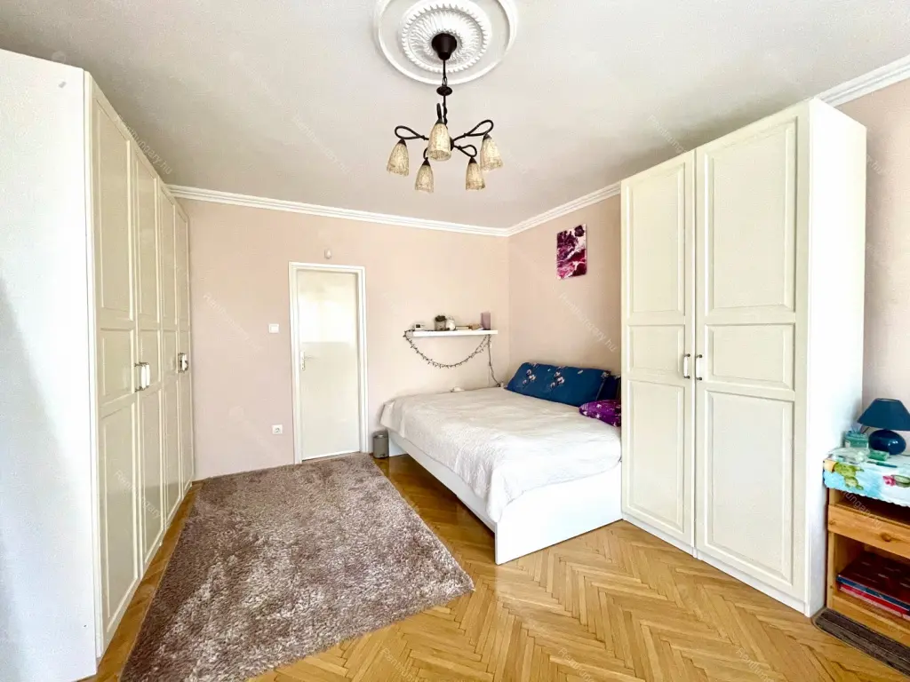 Kiadó albérlet 290000 Ft/hó áron: Budapest, XI. kerület  Ménesi út. Mérete: 60 nm, 2 szobás | Alberlet.hu - 6699407