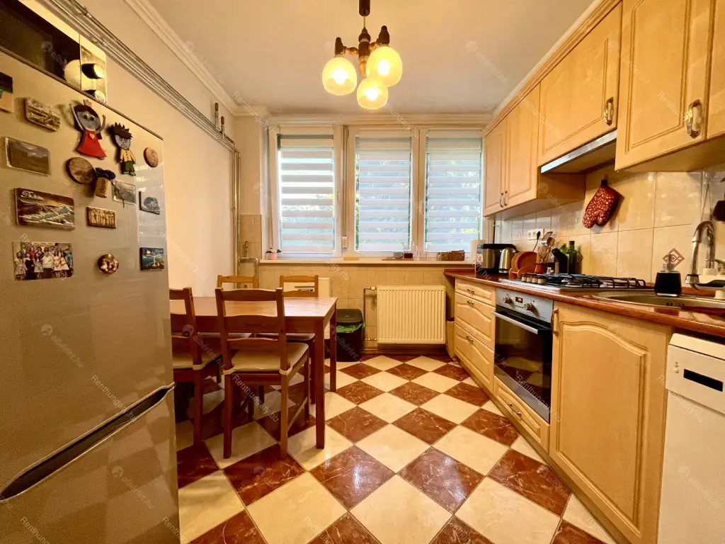 Kiadó albérlet 290000 Ft/hó áron: Budapest, XI. kerület  Ménesi út. Mérete: 60 nm, 2 szobás | Alberlet.hu - 6699410