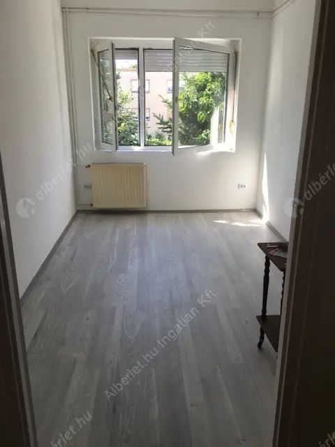 Kiadó albérlet 280000 Ft/hó áron: Budapest, XI. kerület  Ménesi út. Mérete: 64 nm, 2 szobás | Alberlet.hu - 6581705