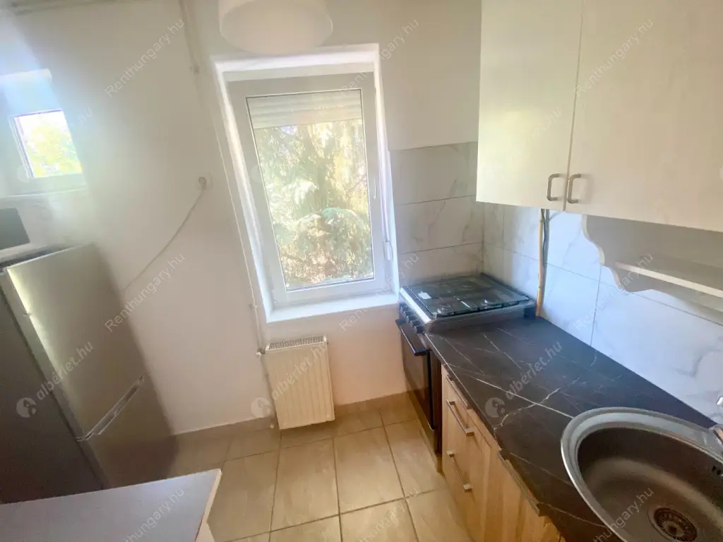 Kiadó albérlet 280000 Ft/hó áron: Budapest, XI. kerület  Ménesi út. Mérete: 65 nm, 2 szobás | Alberlet.hu - 6558001
