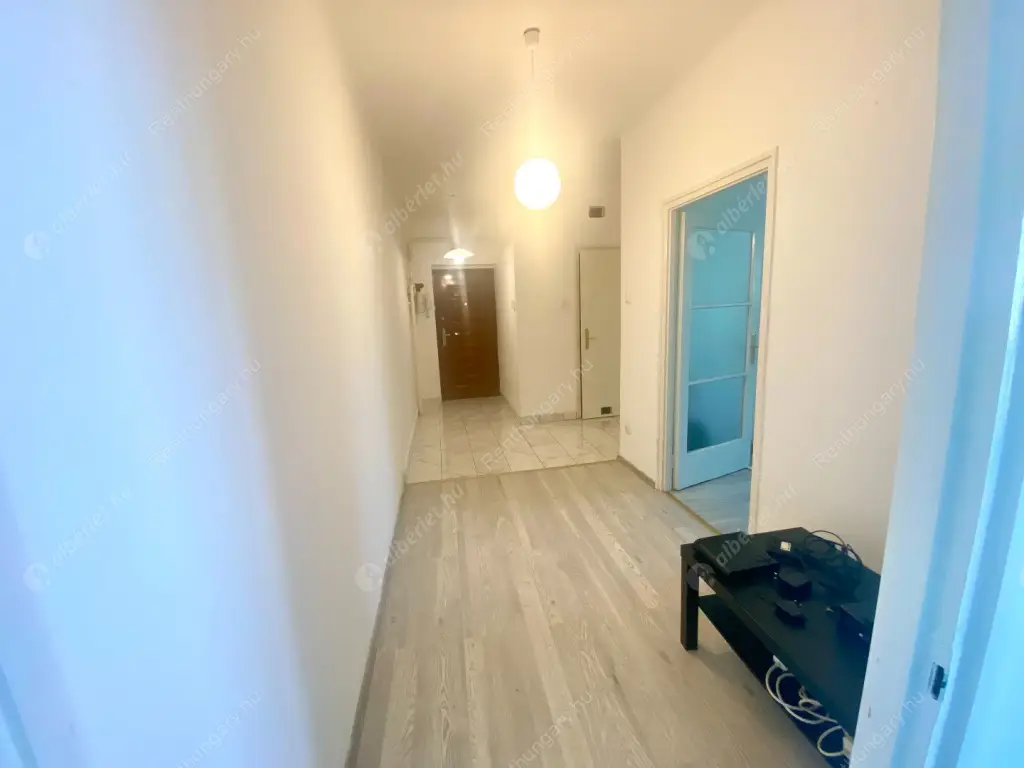 Kiadó albérlet 280000 Ft/hó áron: Budapest, XI. kerület  Ménesi út. Mérete: 65 nm, 2 szobás | Alberlet.hu - 6558014