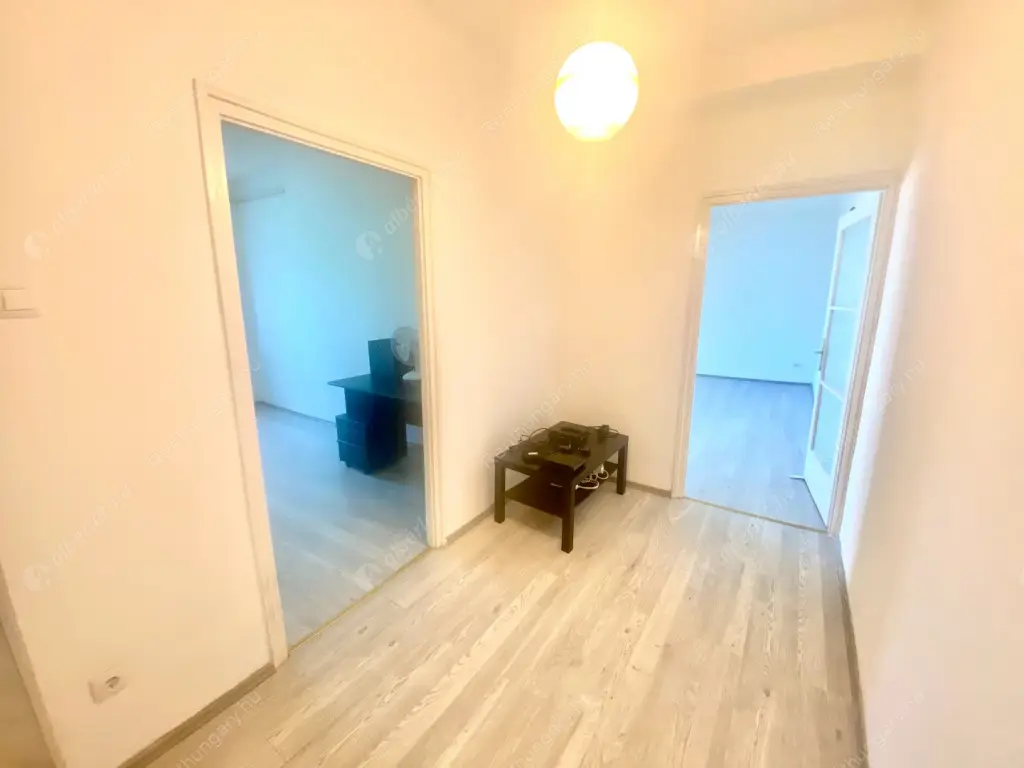 Kiadó albérlet 280000 Ft/hó áron: Budapest, XI. kerület  Ménesi út. Mérete: 65 nm, 2 szobás | Alberlet.hu - 6558016